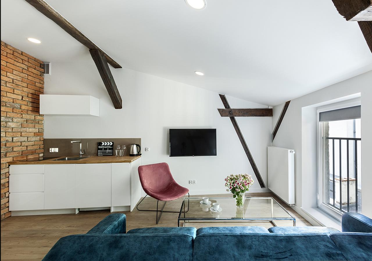 Cinema Apartments Poznan Bagian luar foto